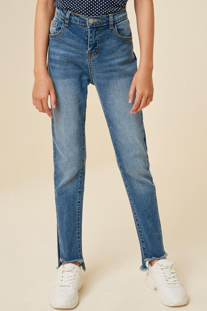 Demin Jeans with Frayed Uneven Bottoms